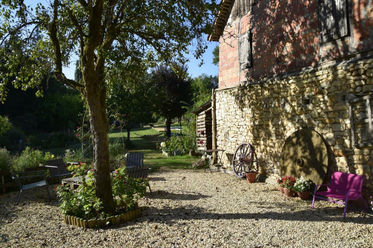 La Chabotine Bed and Breakfast Allas-Les-Mines Εξωτερικό φωτογραφία