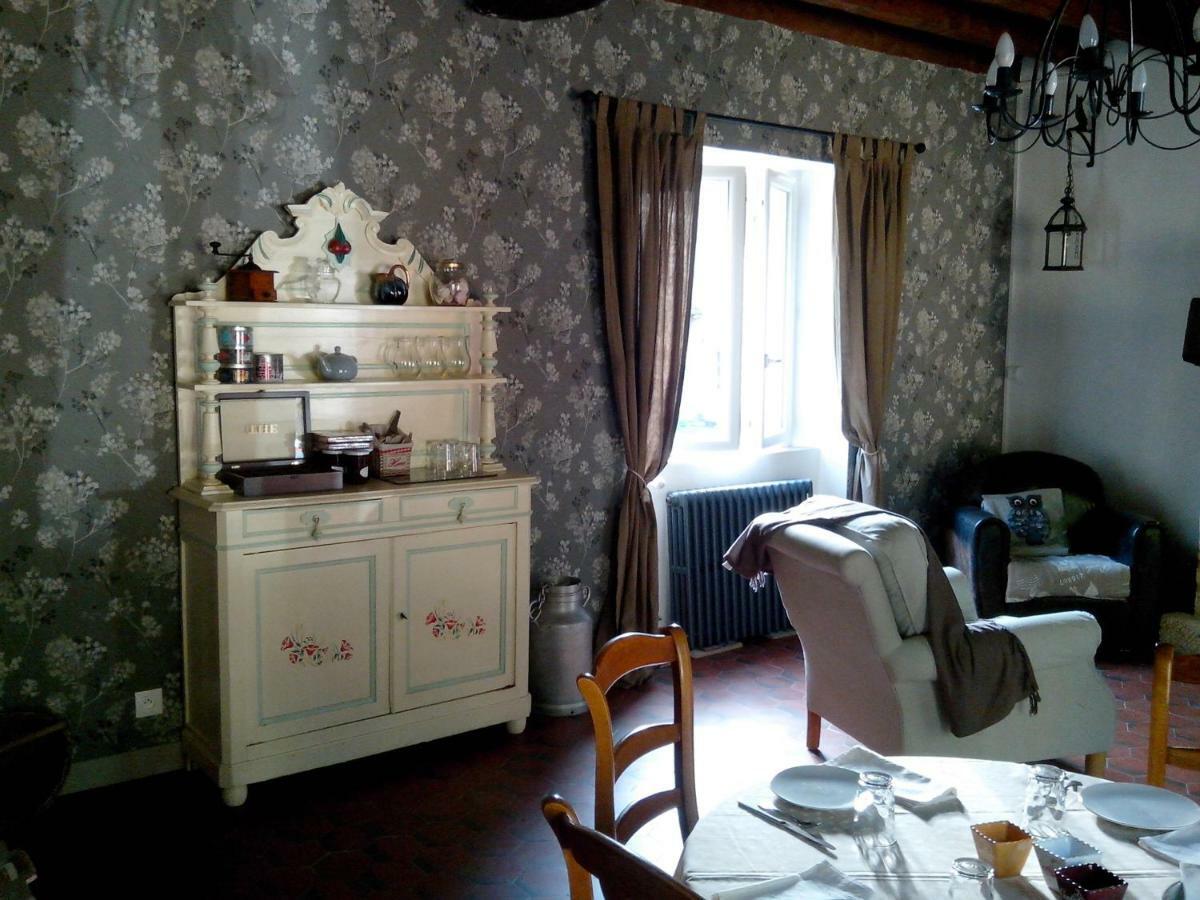 La Chabotine Bed and Breakfast Allas-Les-Mines Εξωτερικό φωτογραφία