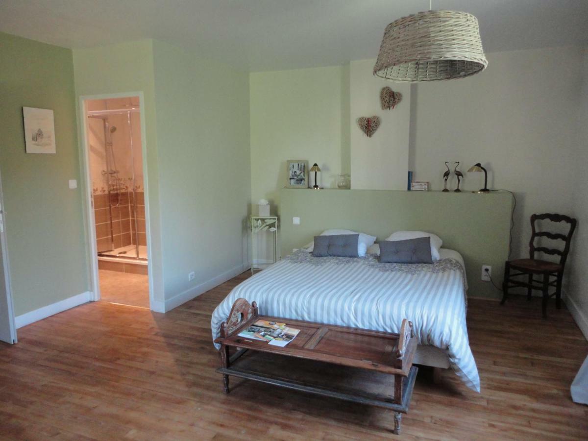 La Chabotine Bed and Breakfast Allas-Les-Mines Εξωτερικό φωτογραφία
